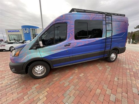 Used 2023 Ford Transit 250 Medium Roof AWD w/ Load Area Protection Package image 6