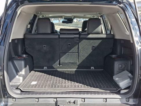 Used 2020 Toyota 4Runner TRD Off-Road Premium w/ Moonroof Package AWD/4WD image 29