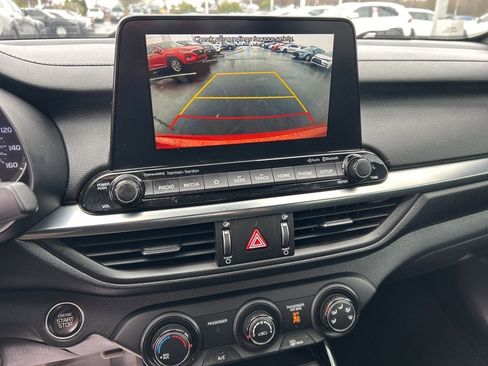 Used 2021 Kia Forte GT-Line w/ GT-Line Premium Package image 12