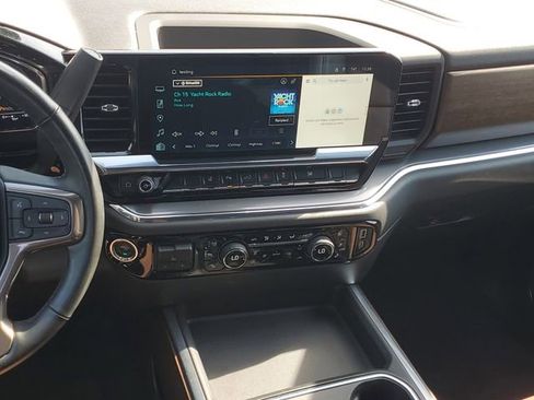 Certified 2024 Chevrolet Silverado 3500 High Country w/ Technology Package AWD/4WD image 13