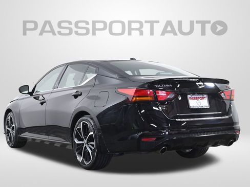 Certified 2023 Nissan Altima 2.5 SR image 6