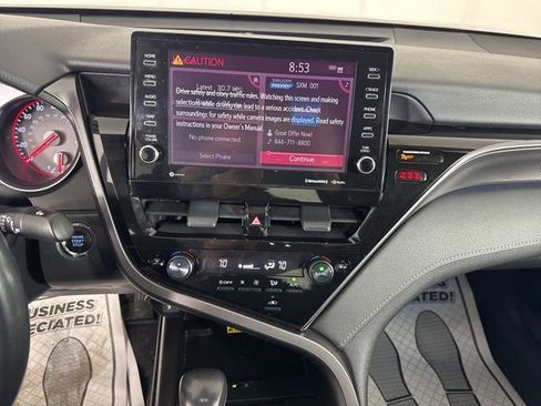 Used 2023 Toyota Camry XSE image 28
