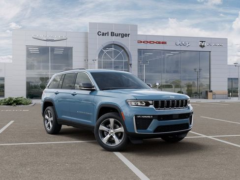New 2026 Jeep Grand Cherokee Limited RWD image 5