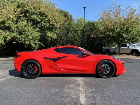 New 2025 Chevrolet Corvette Z06 image 10