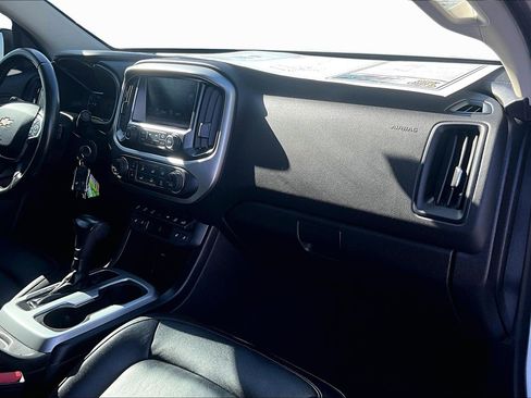 Used 2018 Chevrolet Colorado ZR2 image 15