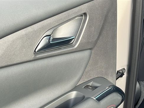 New 2026 Chevrolet Traverse Z71 w/ Enhanced Driving Package image 13