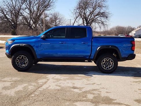 Used 2024 Chevrolet Colorado ZR2 w/ Safety Package image 4