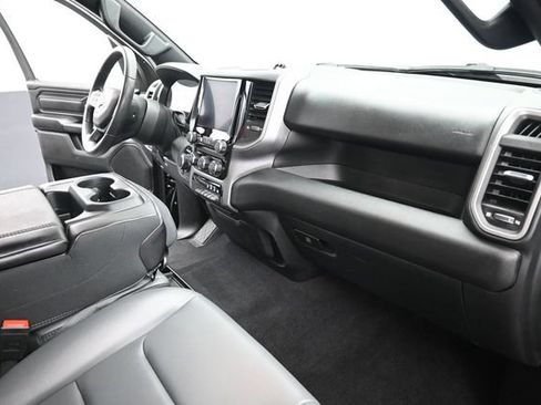 Used 2025 RAM 1500 Tradesman AWD/4WD image 27