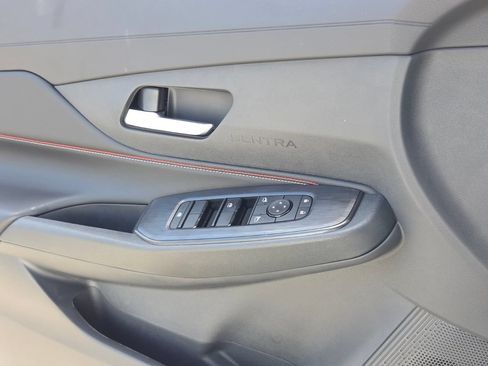 New 2026 Nissan Sentra SR FWD image 26