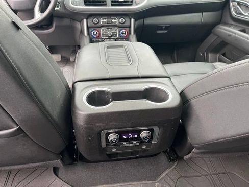 Used 2023 Chevrolet Tahoe LT w/ LT Signature Plus Package RWD image 17