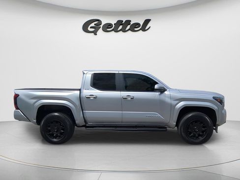 Used 2024 Toyota Tacoma SR5 RWD image 4