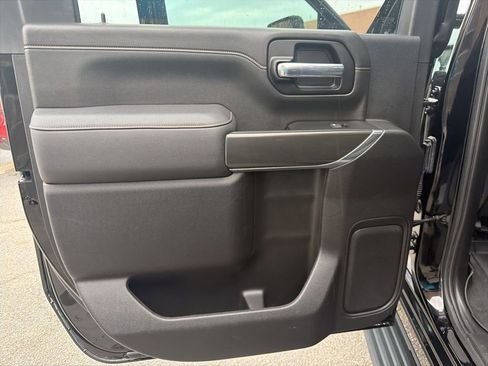 Used 2023 GMC Sierra 3500 AT4 w/ AT4 Premium Plus Package image 22