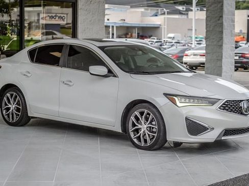 Used 2019 Acura ILX FWD image 4