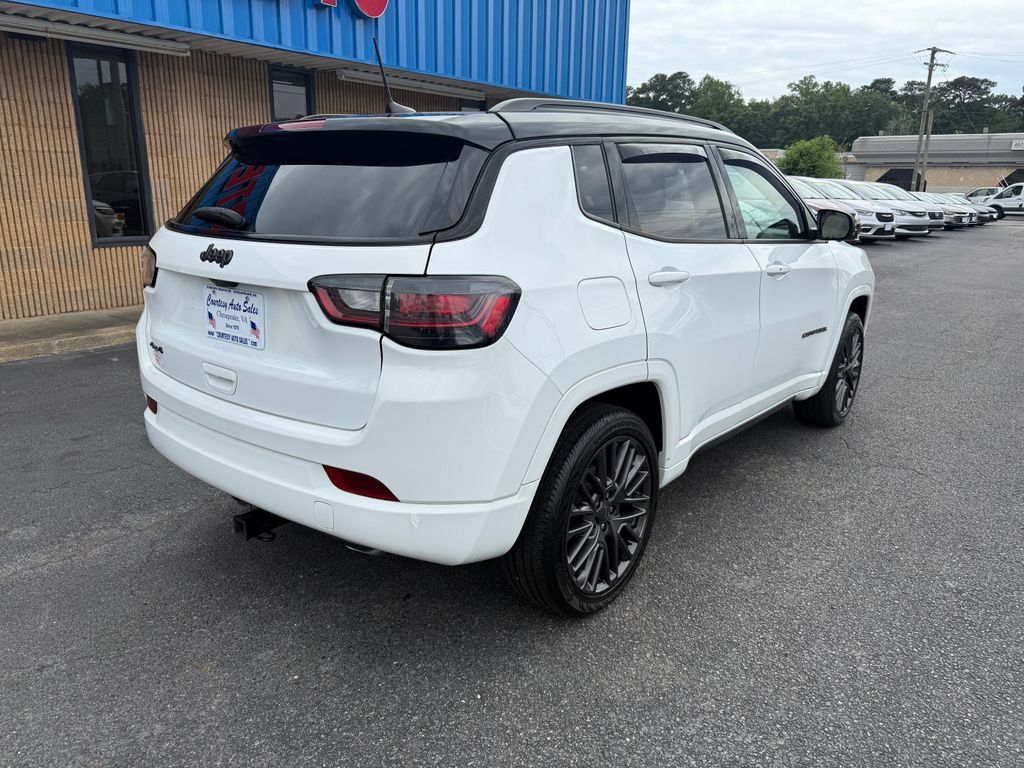 Used 2023 Jeep Compass High Altitude w/ Driver Assist Group I AWD/4WD image 12