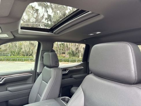 Used 2025 Chevrolet Silverado 1500 LTZ w/ Technology Package image 23