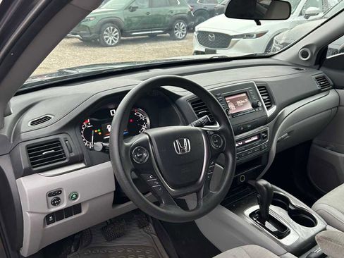 Used 2016 Honda Pilot LX image 18