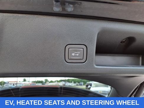 Used 2024 Chevrolet Equinox EV RS image 9