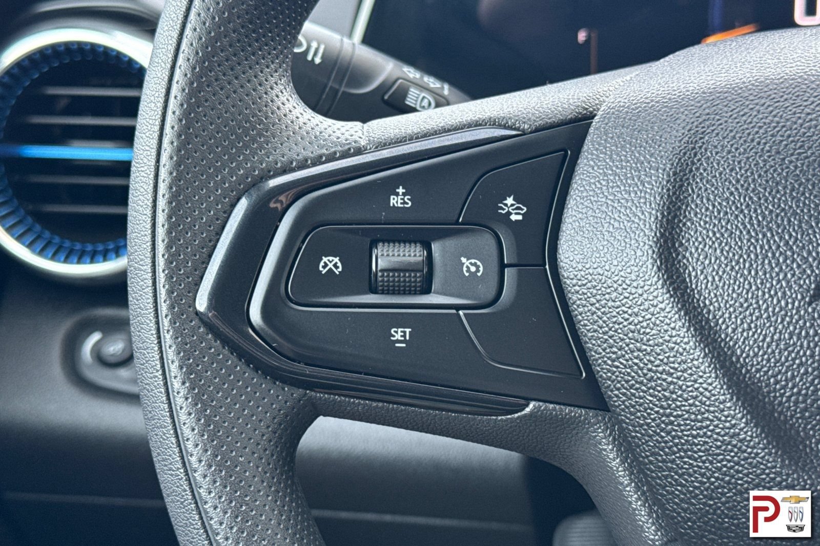 Certified 2024 Chevrolet Trax LT FWD image 26