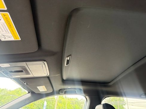 Used 2024 Honda CR-V Sport-L image 9