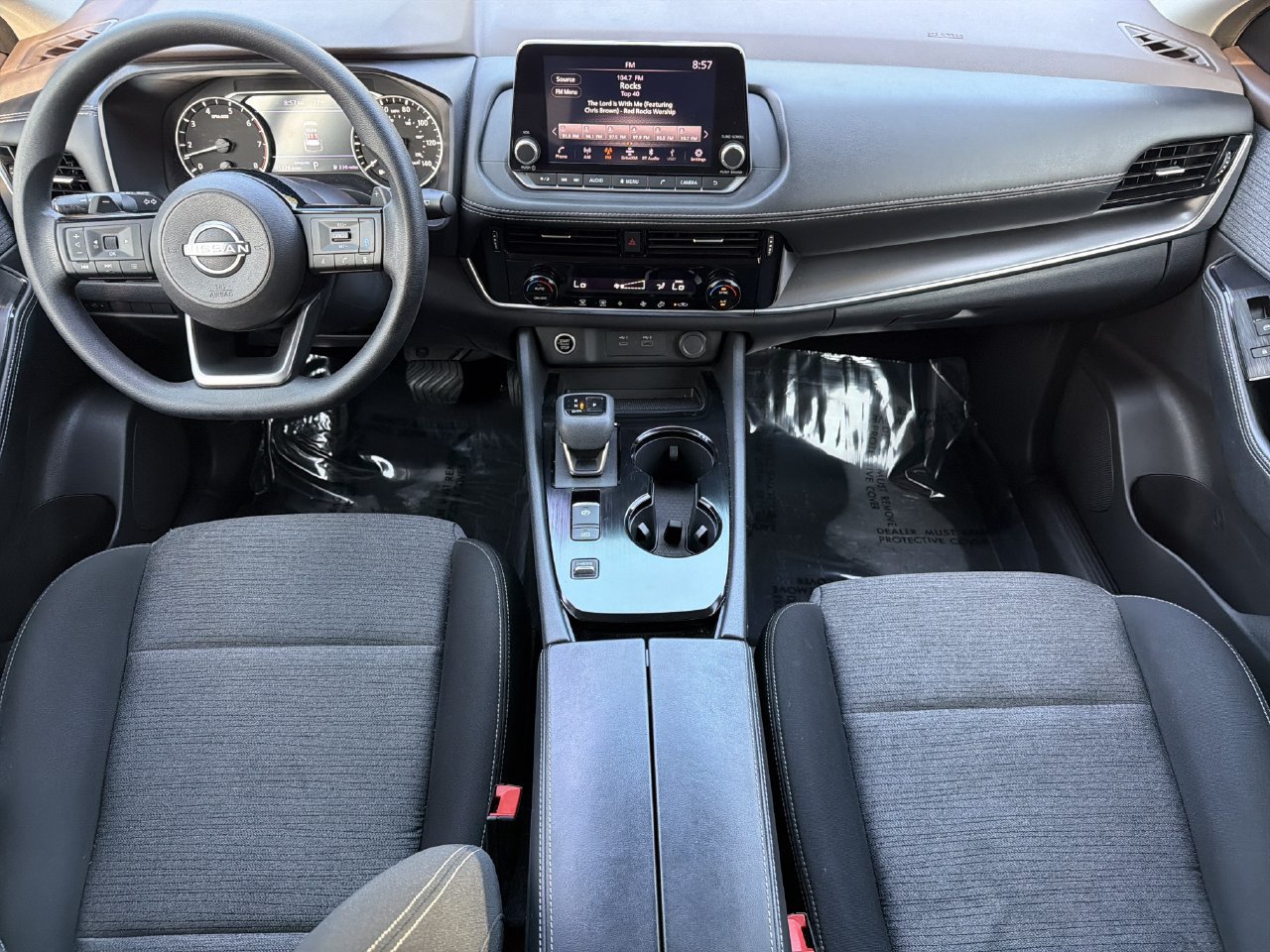 Certified 2023 Nissan Rogue SV FWD image 2