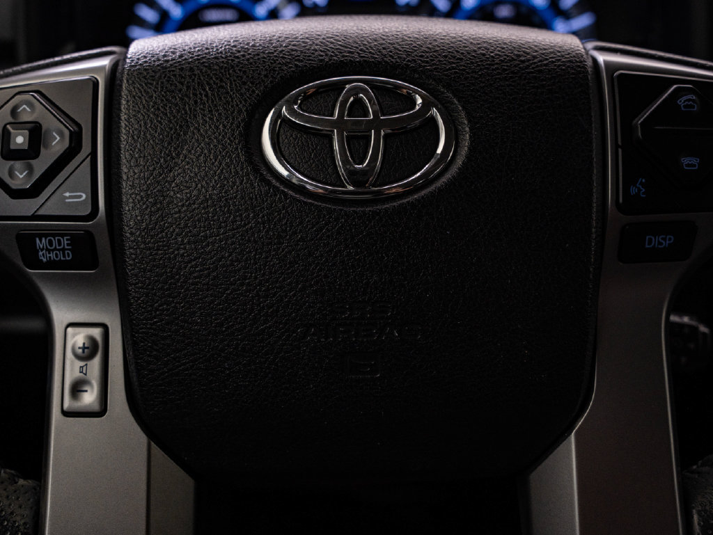 Used 2019 Toyota 4Runner Limited AWD/4WD image 29