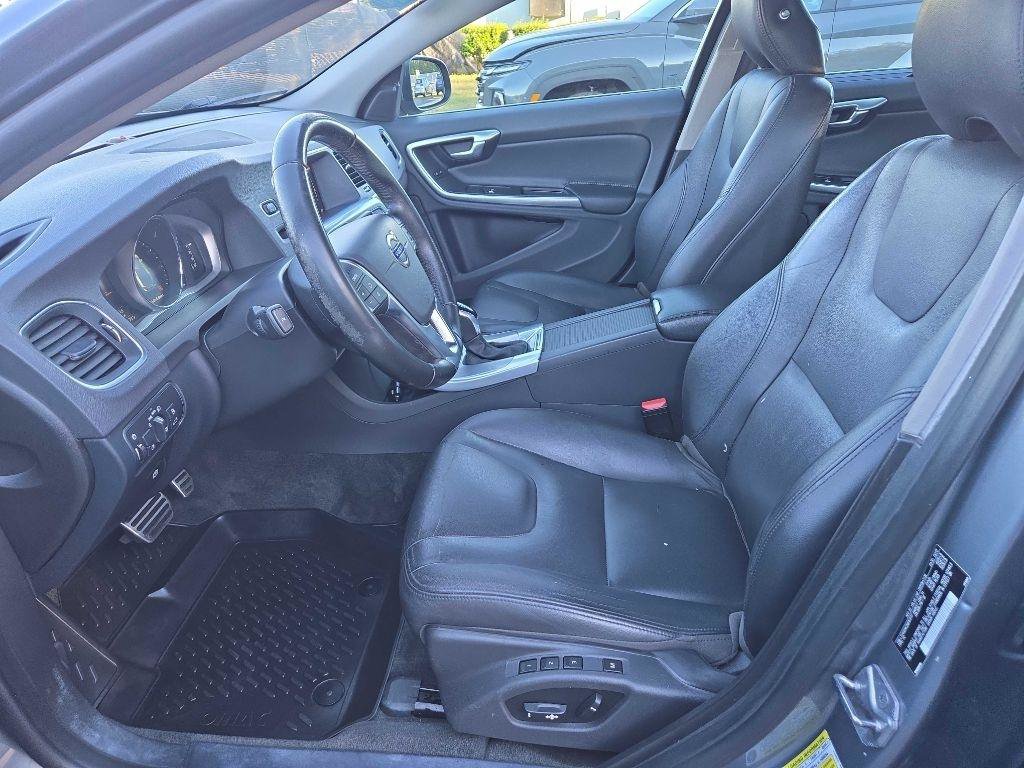Used 2017 Volvo S60 T5 Inscription FWD image 13