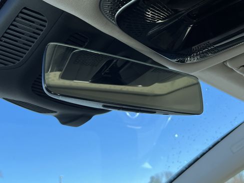 Used 2022 Mercedes-Benz EQS 450+ Sedan image 27