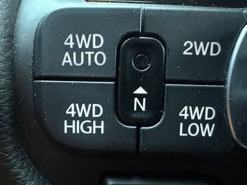 Used 2025 RAM 1500 Big Horn AWD/4WD image 18