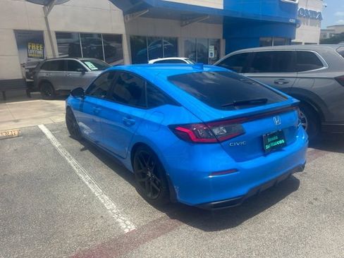Used 2024 Honda Civic Sport image 8