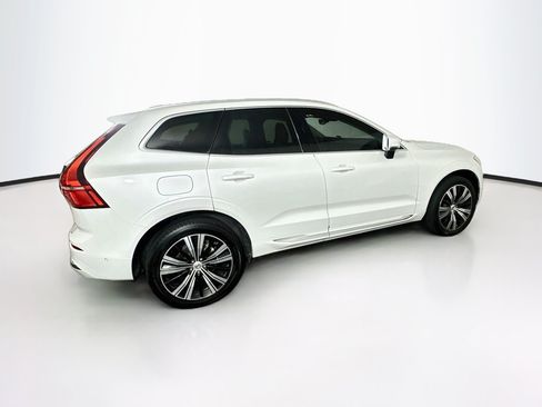 Used 2022 Volvo XC60 B5 Inscription w/ Advanced Package FWD image 10