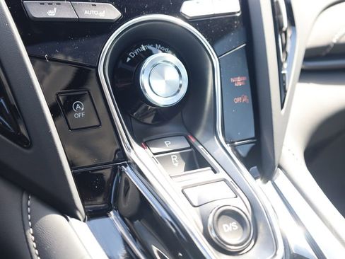 New 2026 Acura RDX SH-AWD image 22