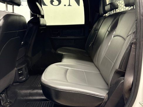 Used 2022 RAM 5500 Tradesman w/ Safety Group AWD/4WD image 34