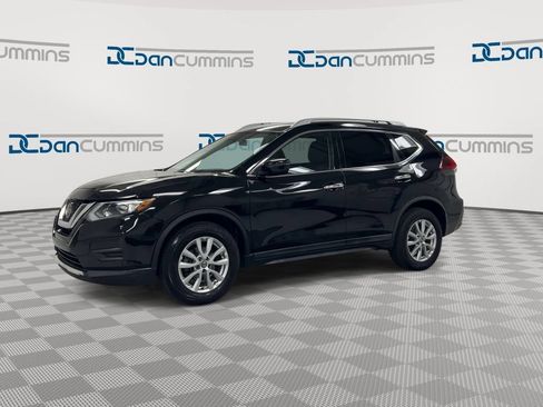 Used 2018 Nissan Rogue SV FWD image 4