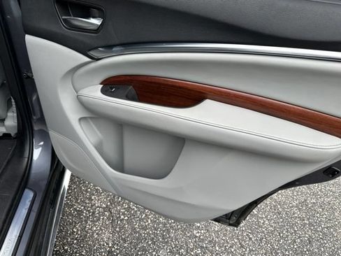 Used 2017 Acura MDX SH-AWD w/ Advance Package image 15