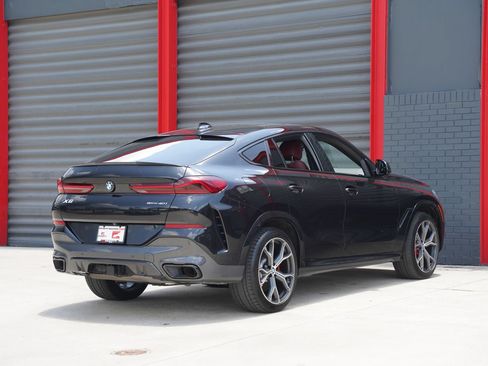 Used 2021 BMW X6 sDrive40i w/ M Sport Package RWD image 9