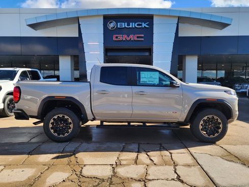 New 2026 GMC Canyon AT4 image 3