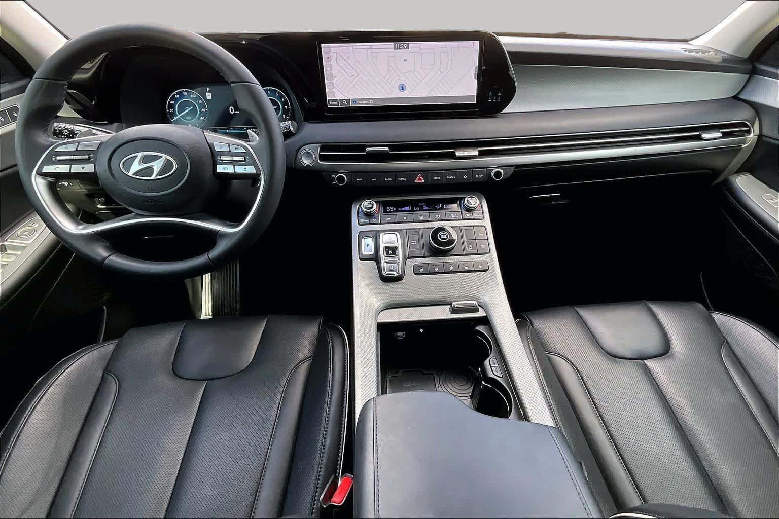 Used 2024 Hyundai Palisade SEL w/ Premium Package FWD image 15