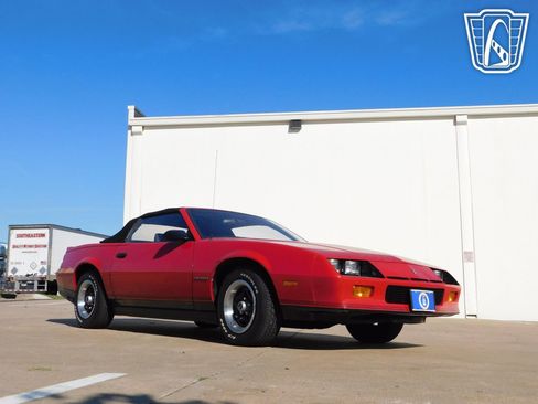 Used 1987 Chevrolet Camaro LT image 35