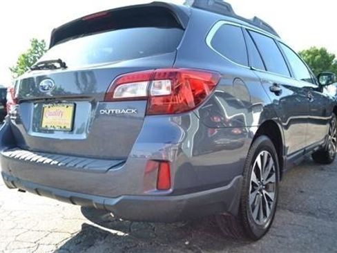 Used 2016 Subaru Outback 2.5i Limited AWD/4WD image 7
