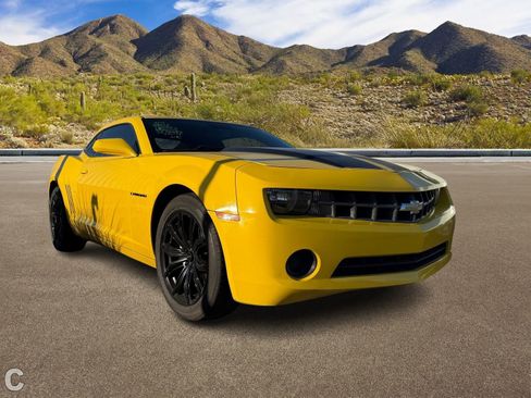 Used 2010 Chevrolet Camaro LS image 5