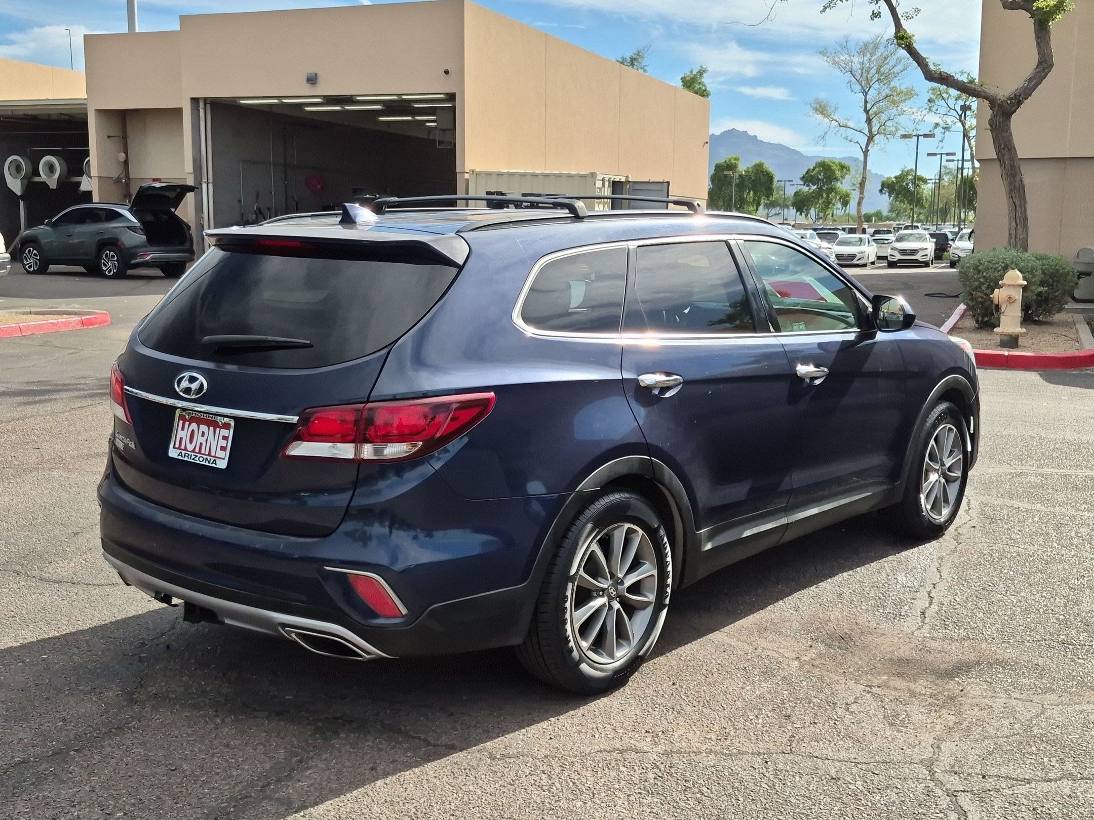 Used 2018 Hyundai Santa Fe SE FWD image 5