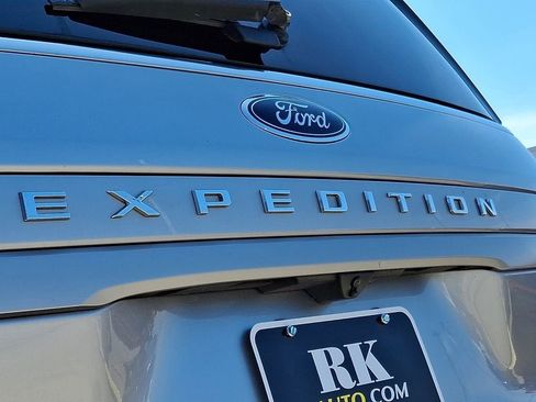 Used 2024 Ford Expedition Max XLT AWD/4WD image 33