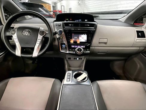 Used 2015 Toyota Prius V Four image 12