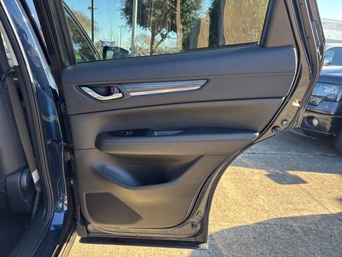 Used 2017 MAZDA CX-5 Grand Touring image 17