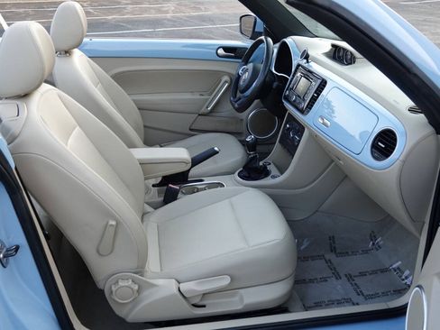 Used 2014 Volkswagen Beetle TDI FWD image 61