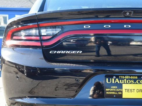 Used 2021 Dodge Charger SXT w/ Leather Interior Group image 6