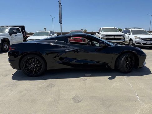 Used 2023 Chevrolet Corvette Stingray Convertible w/ 1LT RWD image 9