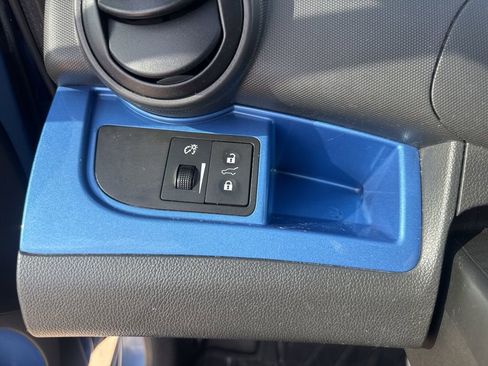 Used 2014 Chevrolet Spark LS image 9