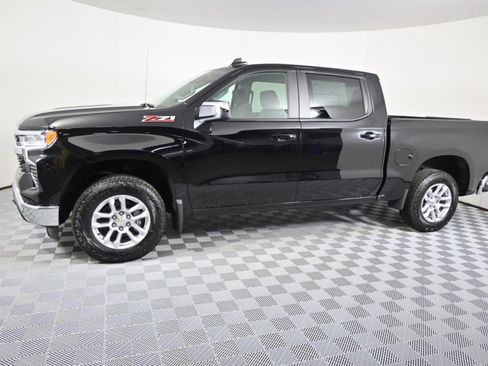 New 2026 Chevrolet Silverado 1500 LT w/ Z71 Off-Road Package image 2