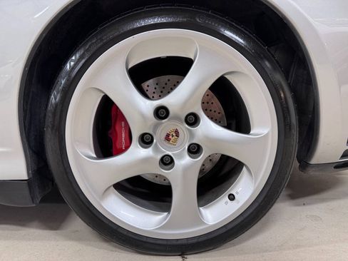Used 2004 Porsche 911 Carrera 4S AWD/4WD image 14
